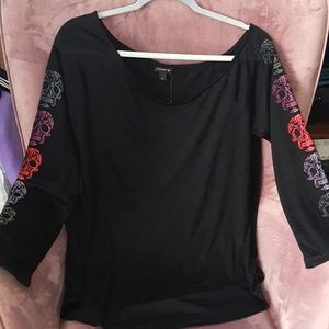 NWT TORRID BLACK SKULL OFF SHOULDER LONG SLEEVE TOP